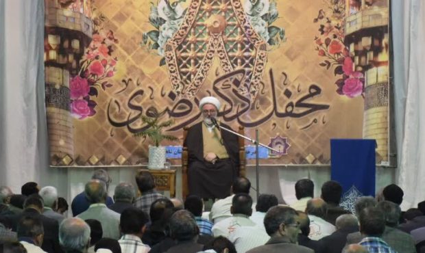 محفل ذکر رضوی با حضور خادمیاران و یاوران رضوی برگزار شد