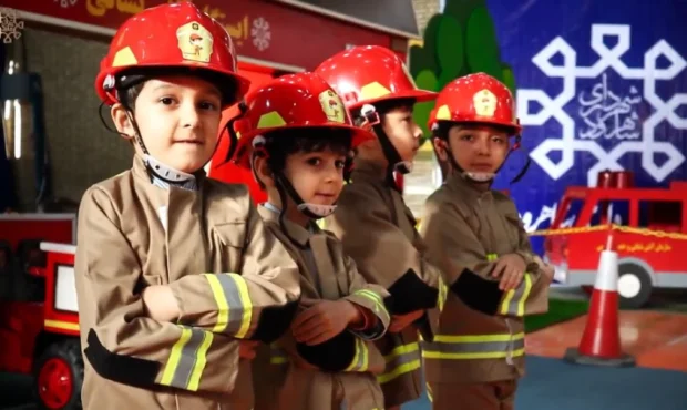 جشنواره مهارتی آتش نشانان کوچک در شاهرود