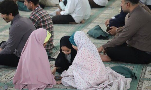 نماز جمعه» قرارگاه فرهنگی و محلی برای رفع مشکلات مردم است