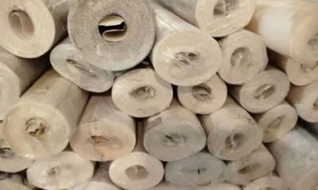 کشف بيش از 700 رول کاغذ ديواري قاچاق کشف بيش از 700 رول کاغذ ديواري قاچاق