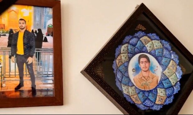 شهیدرهگذرامیر علی محمدی به عموی شهیدش پیوست شهیدرهگذرامیر علی محمدی به عموی شهیدش پیوست