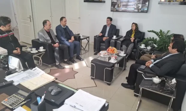 پیوند صنعت و دانشگاه؛ آزاد شاهرود با یکی از واحدهای صنعتی شهرستان همکاری میکند پیوند صنعت و دانشگاه؛ آزاد شاهرود با یکی از واحدهای صنعتی شهرستان همکاری میکند