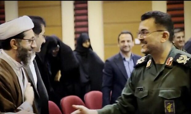 اجلاس سالانه بسیجیان شهرستان شاهروه با حضور فرماندهان ارشد سپاه برگزار شد اجلاس سالانه بسیجیان شهرستان شاهروه با حضور فرماندهان ارشد سپاه برگزار شد