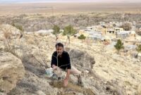 کاشت ۵۰ اصله درخت توت در ارتفاعات منطقه «سرچیل» هم‌جوار با روستای قلعه‌بالا