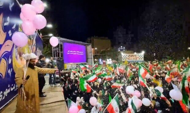 میلاد هارونی در پنجاهمین شب اجتماع پرشور و حماسی شاهرود میلاد هارونی در پنجاهمین شب اجتماع پرشور و حماسی شاهرود